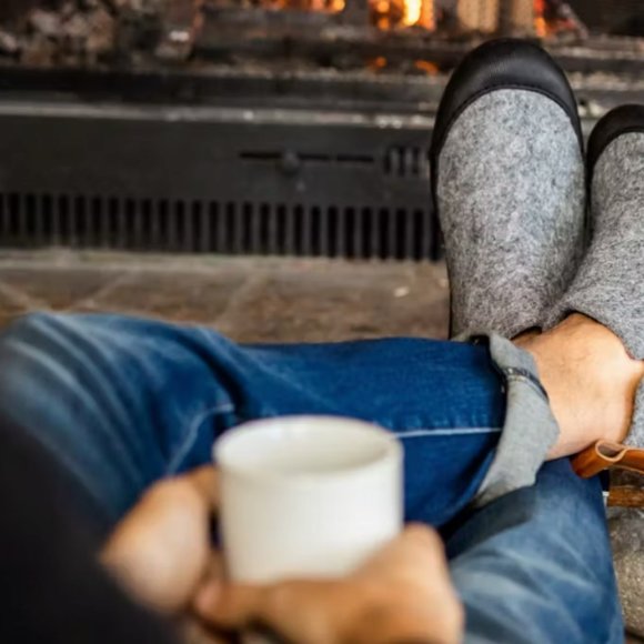 Grey's Slip On NWT - Picture 7 of 7